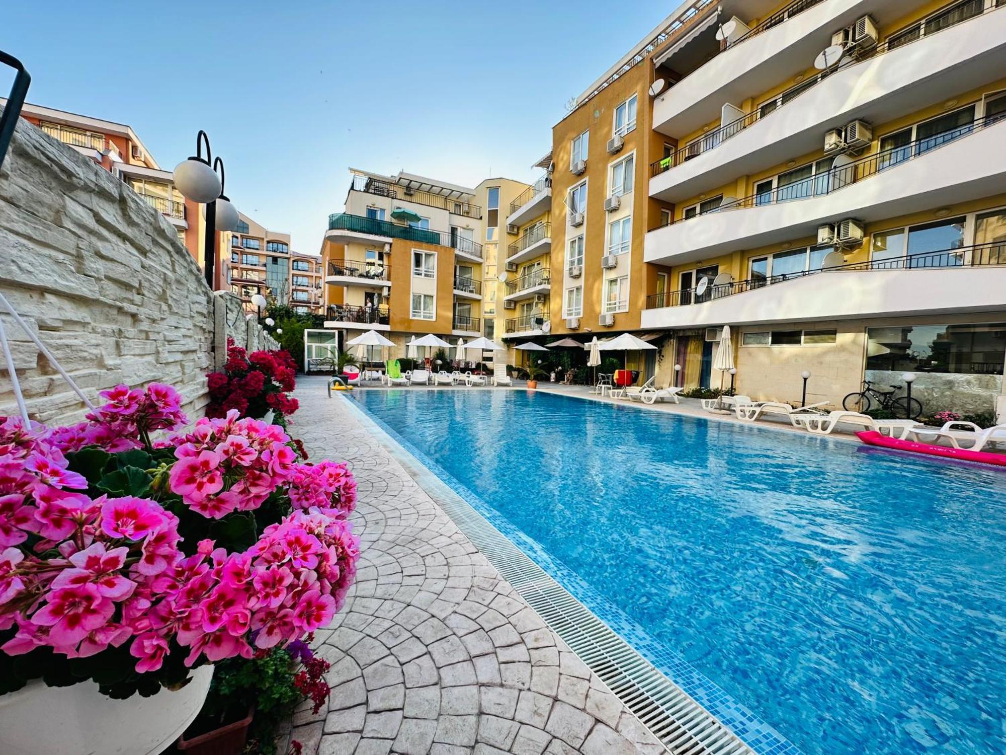 Blue Marine - Daneli Apartment Slantschew brjag Exterior foto
